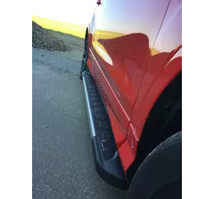 Бокові пороги RedLine V1 (2 шт., Алюміній) З пофарбованим листям на дверях для Ford Kuga/Escape 2013-2019 рр