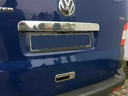 Планка над номером на двері Ляда (нерж) З написом, OmsaLine - Італійська нержавейка для Volkswagen T5 Caravelle 2004-2010 рр