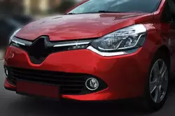 Накладки на решітку радіатора OmsaLine (2 шт, нерж.) Червоний хром для Renault Clio IV 2012-2019 рр