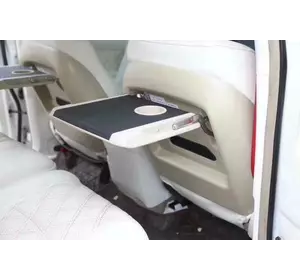 Столик на сидіння (в асортименті) для Toyota Land Cruiser 200