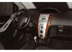 Накладки на панель для Toyota Yaris 2006-2011 рр