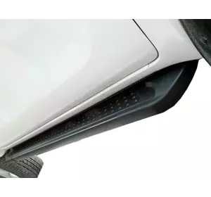 Бокові пороги Allmond Black (2 шт., алюміній) для Toyota Hilux 2015-2024 рр