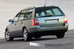 Накладки на задній бампер SW (Omsa, нерж.) 2000-2006, Матова поліровка для Volkswagen Passat B5 років