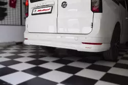 Накладка на задній бампер (під фарбування) Довга база для Volkswagen Caddy 2020-2024 рр