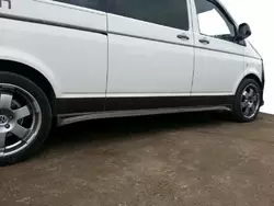Бокові пороги V1 (під фарбування) Коротка база для Volkswagen T5 Multivan 2003-2010 рр Бокові пороги V1 (під фарбування) Коротка база для Volkswagen T5 Multivan 2003-2010 рр