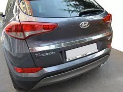 Кромка над номером (2015—2018, верхня, широка, нерж) для Hyundai Tucson TL 2016-2021рр Кромка над номером (2015—2018, верхня, широка, нерж) для Hyundai Tucson TL 2016-2021рр