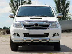 Передній захист ST015 (нерж.) для Toyota Hilux 2006-2015 рр Передній захист ST015 (нерж.) для Toyota Hilux 2006-2015 рр