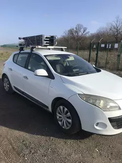 Перемички на гладку дах (2 шт, Asaf V4) для Renault Megane III 2009-2016 рр Перемички на гладку дах (2 шт, Asaf V4) для Renault Megane III 2009-2016 рр