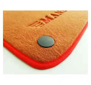 Кліпса Mercedes-Benz для Тюнінг Mercedes Кліпса Mercedes-Benz для Тюнінг Mercedes