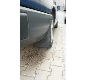 Задні бризковики (2 шт) для Mercedes E-сlass W124 1984-1997 рр Задні бризковики (2 шт) для Mercedes E-сlass W124 1984-1997 рр