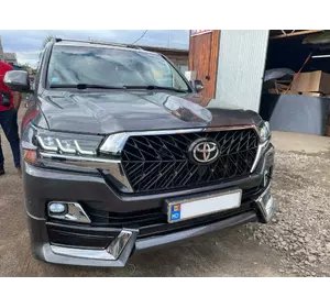 Комплект обвісів 2016-2024 (TRD 2021) Білий колір для Toyota Land Cruiser 200 Комплект обвісів 2016-2024 (TRD 2021) Білий колір для Toyota Land Cruiser 200