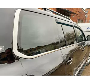 Обведення-куточки заднього скла (2 шт., нерж) для Toyota Land Cruiser 200 Обведення-куточки заднього скла (2 шт., нерж) для Toyota Land Cruiser 200