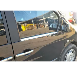 Окантовка скла (2 шт, нерж) для Mercedes Vito W638 1996-2003 років Окантовка скла (2 шт, нерж) для Mercedes Vito W638 1996-2003 років
