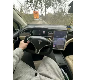 Кермо штурвал (Алькантара, карбон, з підігрівом) для Tesla Model X