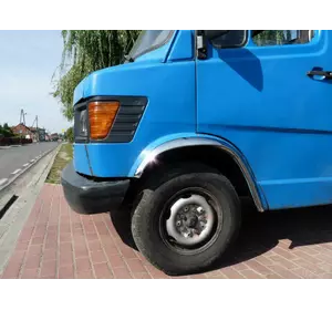 Накладки на арки (4 шт, нерж) для Mercedes T1 (207-410) Накладки на арки (4 шт, нерж) для Mercedes T1 (207-410)