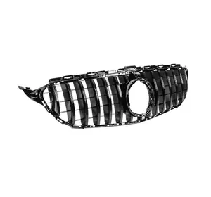 Передня решітка GT Black 2014-2021, з камерою для Mercedes C-сlass W205 рр Передня решітка GT Black 2014-2021, з камерою для Mercedes C-сlass W205 рр