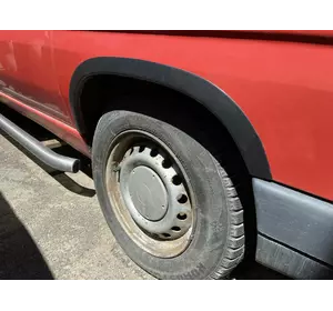 Накладки на арки (4 шт, чорні) ABS пластик для Mercedes Vito W638 1996-2003 років Накладки на арки (4 шт, чорні) ABS пластик для Mercedes Vito W638 1996-2003 років