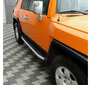 Бокові пороги Fullmond (2 шт., алюм) для Toyota FJ Cruiser Бокові пороги Fullmond (2 шт., алюм) для Toyota FJ Cruiser