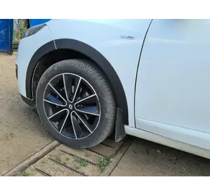 Накладки на арки (8 шт, чорні) SW, метал для Renault Megane III 2009-2016 рр Накладки на арки (8 шт, чорні) SW, метал для Renault Megane III 2009-2016 рр