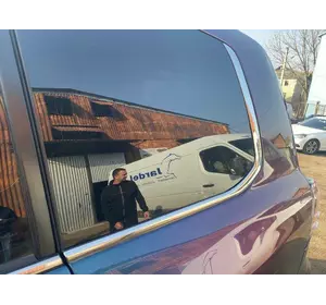 Обведення-куточки заднього скла (2 шт., нерж) для Lexus LX570/450d Обведення-куточки заднього скла (2 шт., нерж) для Lexus LX570/450d