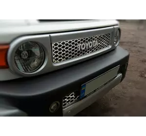 Хром накадки на решітку (нержавійка) для Toyota FJ Cruiser Хром накадки на решітку (нержавійка) для Toyota FJ Cruiser
