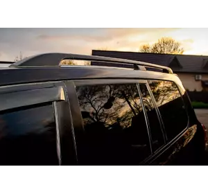 Рейлінги оригінальний дизайн Black (2 шт) для Toyota Land Cruiser 200 Рейлінги оригінальний дизайн Black (2 шт) для Toyota Land Cruiser 200