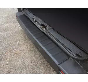 Накладка на задній бампер DDU (ABS) для Fiat Talento 2016-2024 рр Накладка на задній бампер DDU (ABS) для Fiat Talento 2016-2024 рр