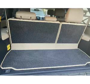 Килимки багажника (EVA, чорні) для Toyota Sequoia