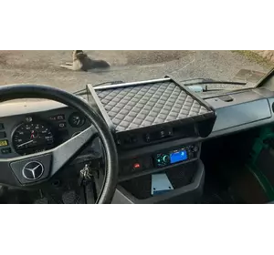 Полиця на панель (eco-GREY) для Mercedes T1 (207-410) Полиця на панель (eco-GREY) для Mercedes T1 (207-410)