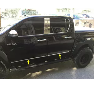 Накладки на молдинги Tit-designs (4 шт, нерж) для Toyota Hilux 2015-2024 рр Накладки на молдинги Tit-designs (4 шт, нерж) для Toyota Hilux 2015-2024 рр