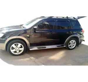 Бічні труби (2 шт., нерж) для Mitsubishi Outlander 2001-2006 рр Бічні труби (2 шт., нерж) для Mitsubishi Outlander 2001-2006 рр