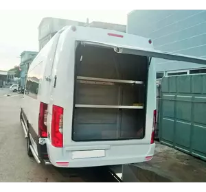 Навісний багажник для Mercedes Sprinter W907/W910 2018-2024 рр Навісний багажник для Mercedes Sprinter W907/W910 2018-2024 рр