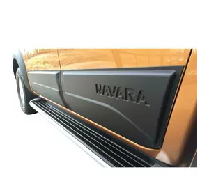 Молдинг двері (4 шт, ABS) для Nissan Navara/NP300 2016-2024