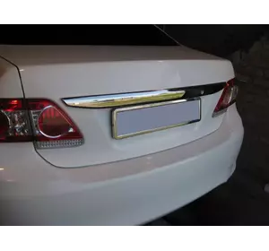 Накладка над номером 2010-2013 (нерж) для Toyota Corolla років Накладка над номером 2010-2013 (нерж) для Toyota Corolla років