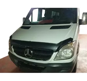 Дефлектор капоту під карбон 2006-2013 (EuroCap) для Mercedes Sprinter W906 рр Дефлектор капоту під карбон 2006-2013 (EuroCap) для Mercedes Sprinter W906 рр