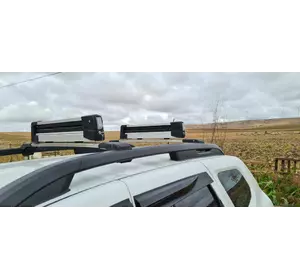 Кріплення лиж (на поперечні дуги) під 4 пари лиж для Alfa Romeo 147 2000-2010 рр Кріплення лиж (на поперечні дуги) під 4 пари лиж для Alfa Romeo 147 2000-2010 рр