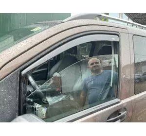 Вітровики вставні (2 шт, HIC) для Mercedes Vito / V-class W447 2014-2024 рр Вітровики вставні (2 шт, HIC) для Mercedes Vito / V-class W447 2014-2024 рр