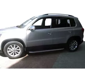 Бокові пороги BlackLine (2 шт, алюміній) для Volkswagen Tiguan 2007-2016 рр Бокові пороги BlackLine (2 шт, алюміній) для Volkswagen Tiguan 2007-2016 рр