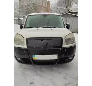 Верхня зимова накладка на решітку Глянцева для Fiat Doblo I 2005-2010 рр Верхня зимова накладка на решітку Глянцева для Fiat Doblo I 2005-2010 рр